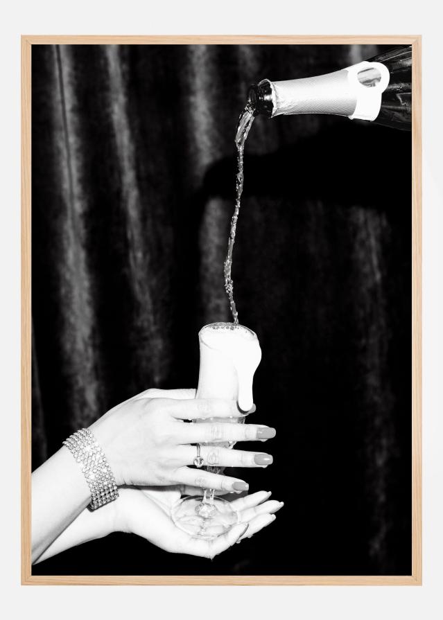 Champagne Hands Bw Póster