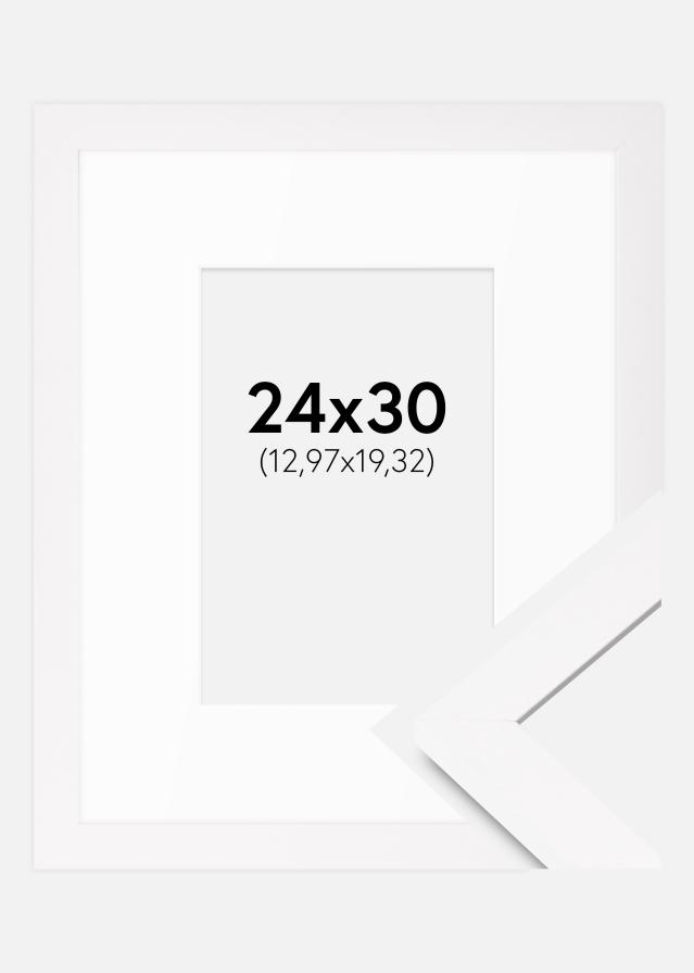 Moldura BGA Classic Branco 24x30 cm - passe-partout Branco 5,5x8 inches