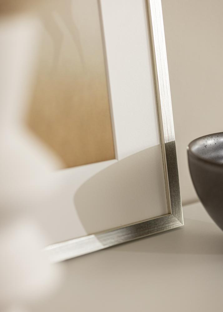 Moldura Edsbyn Prata 40x45 cm - passe-partout Branco 11x13 inches