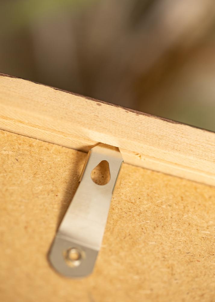 Moldura Hermes Teak 28x35 cm - passe-partout Branco 20x25 cm