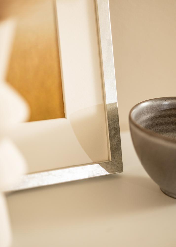 Moldura Ares Prata 50x50 cm - passe-partout Branco 39x39 cm