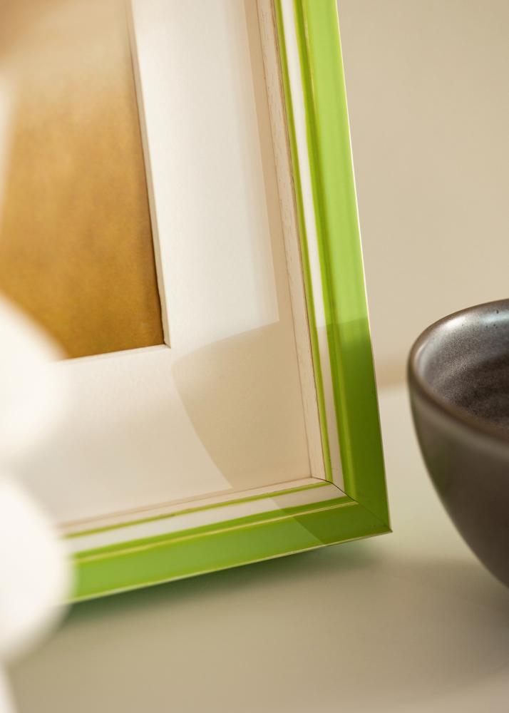 Moldura Diana Verde Claro 50x60 cm - passe-partout Branco 40x50 cm