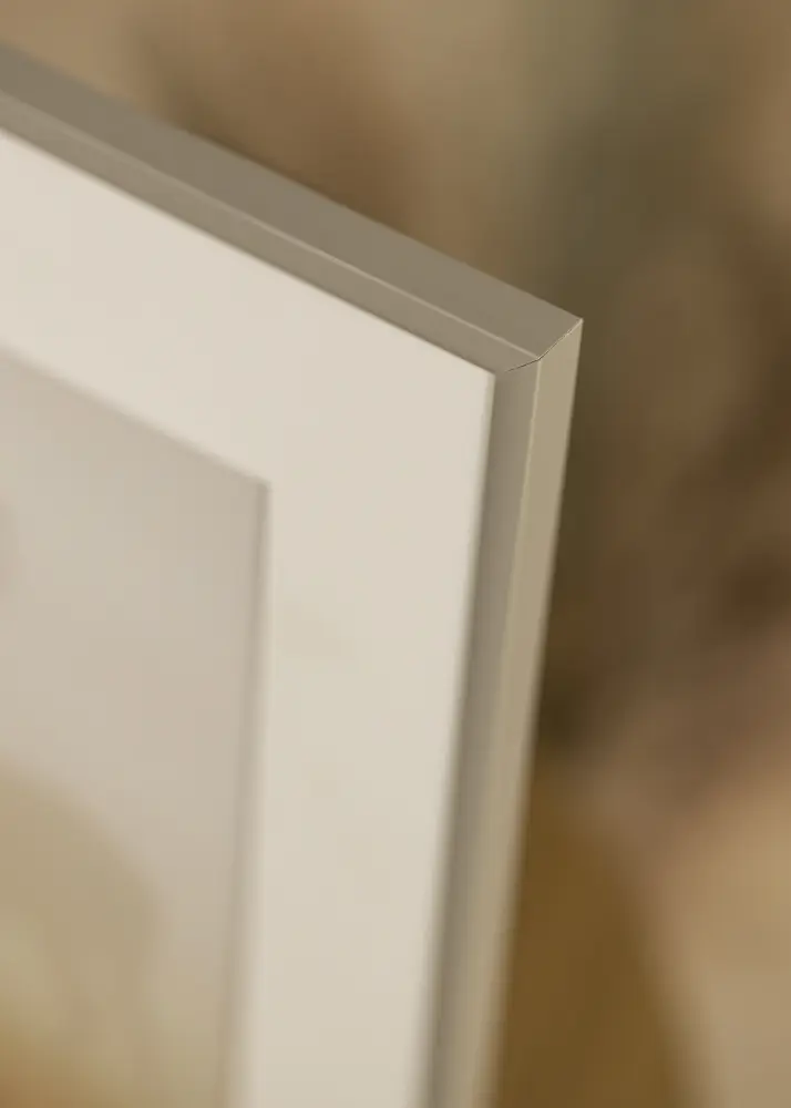 Moldura New Lifestyle cinza terra 18x24 cm - passe-partout Branco 13x18 cm