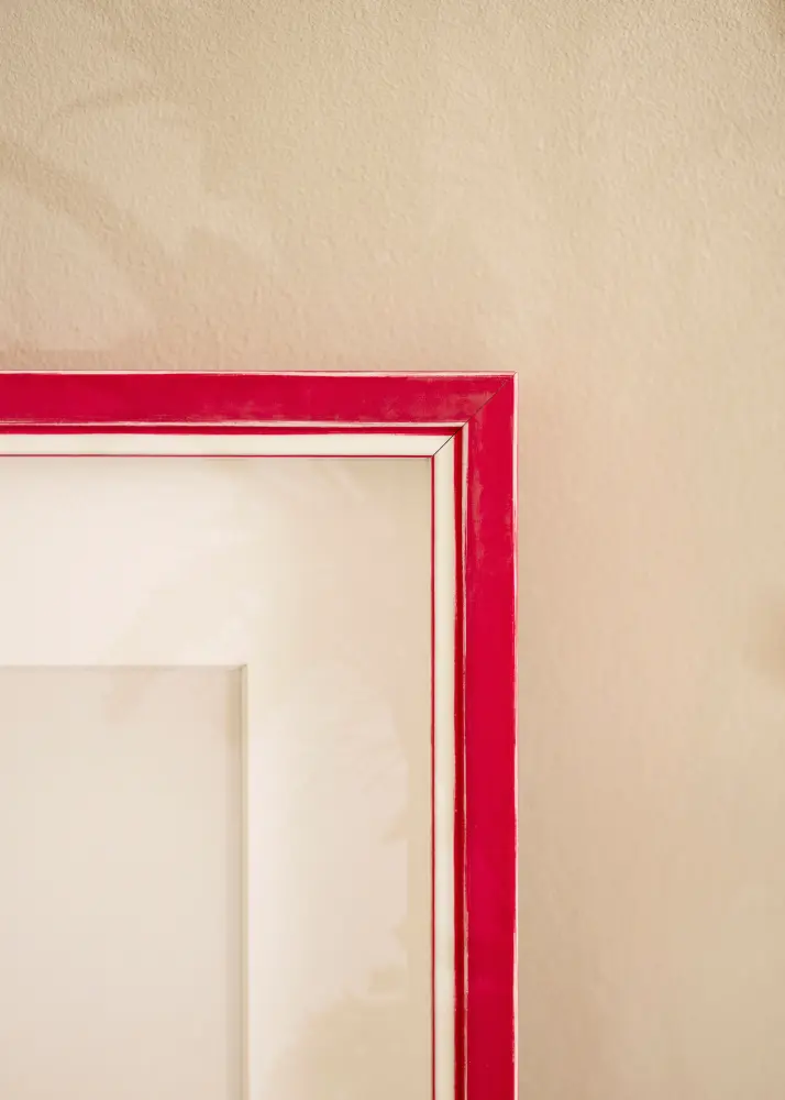 Moldura Diana Vermelho 30x40 cm - passe-partout Branco 21x29,7 cm