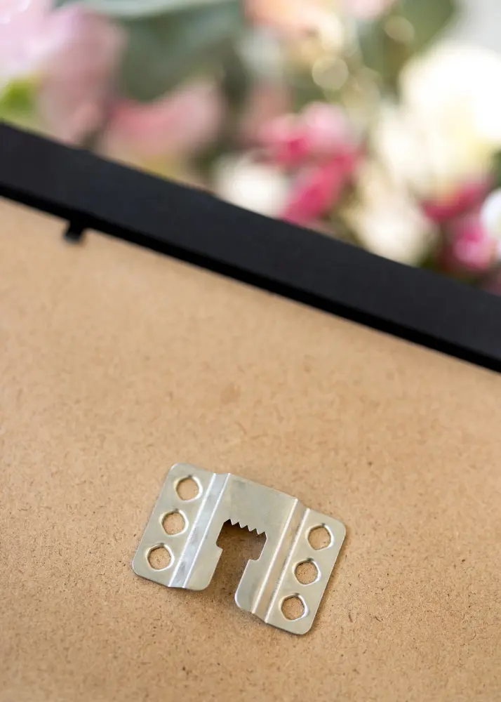 Moldura BGA Classic Preto 65x85 cm - passe-partout Branco 22x30 inches