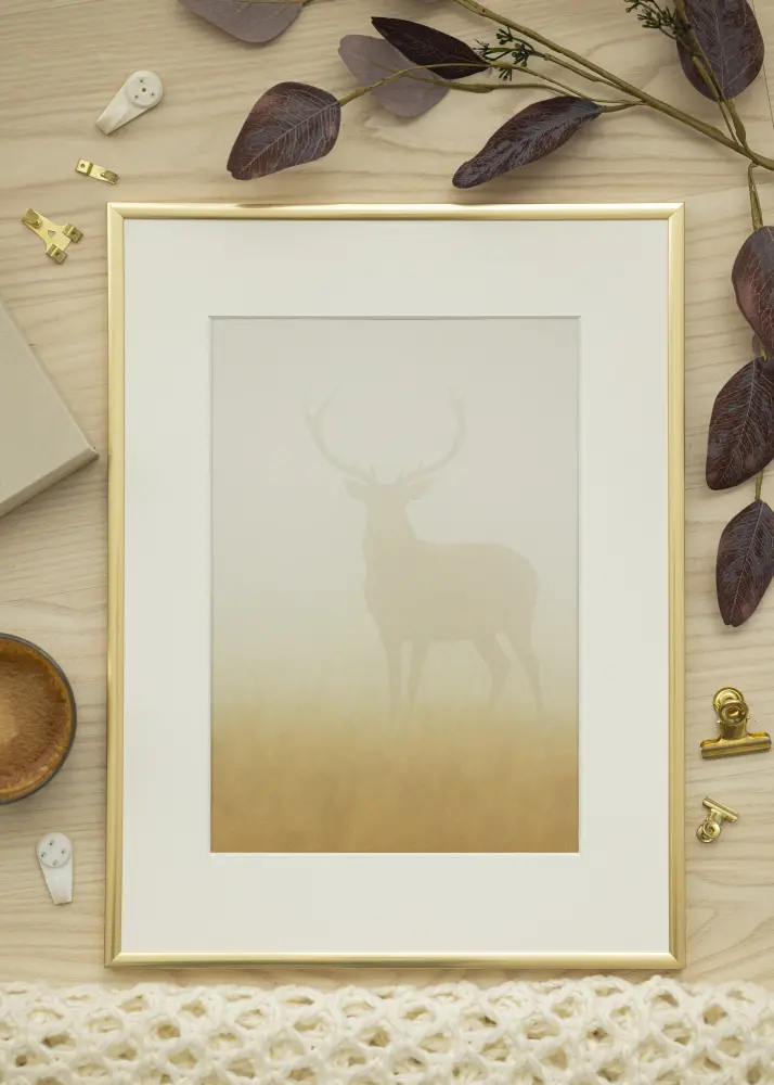 Moldura New Lifestyle Shiny Gold 60x80 cm - Passe-partout Branco 50x70 cm
