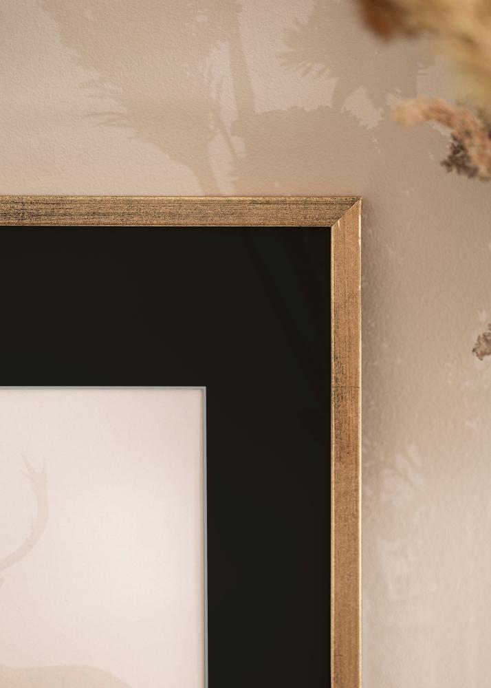 Moldura Galant Dourado 40x50 cm - Passe-partout Preto 12x16 inches