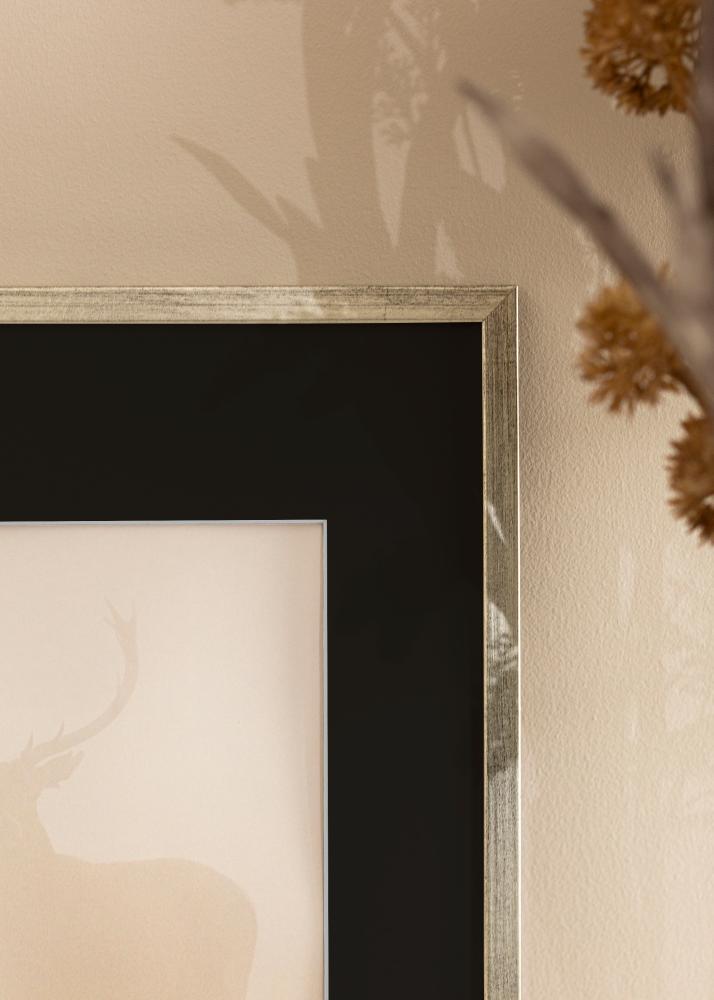 Moldura Galant Prateado 30x40 cm - Passe-partout Preto 18x27 cm