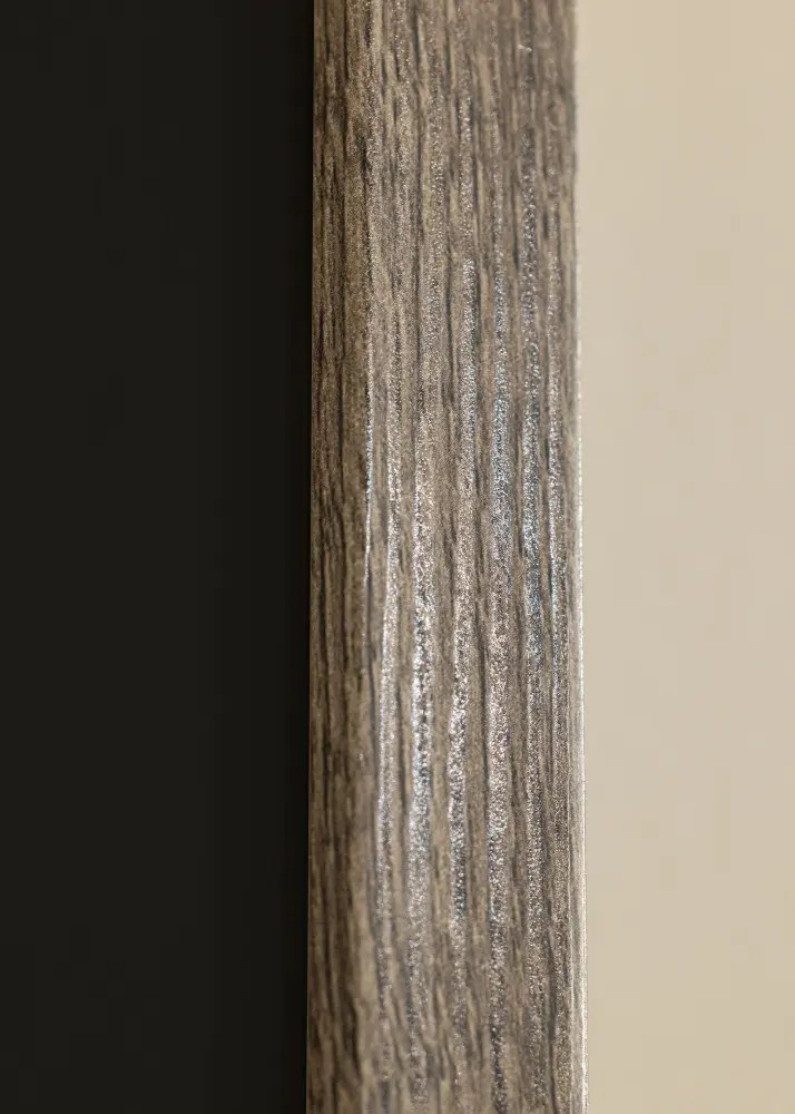 Moldura Fiorito Nogueira 40x60 cm - Passe-partout Preto 32,9x48,3 cm (A3+)