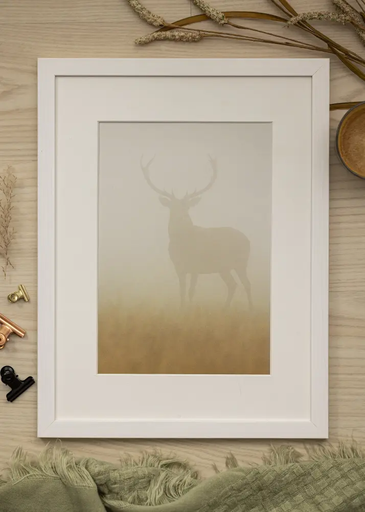 Moldura Stilren Branco 42x59,4 cm (A2) - Passe-partout Branco 25x38 cm