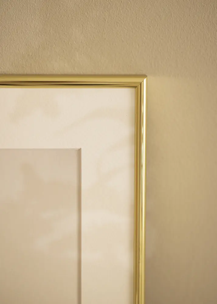 Moldura Sandhamn Dourado - Tamanho personalizável