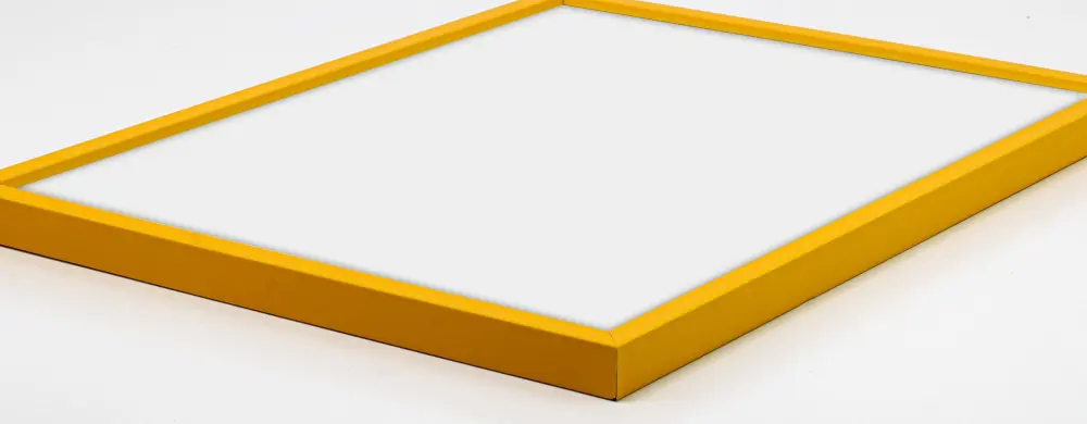 Moldura E-Line Amarelo 70x100 cm - Passe-partout Branco 59,4x84 cm (A1)