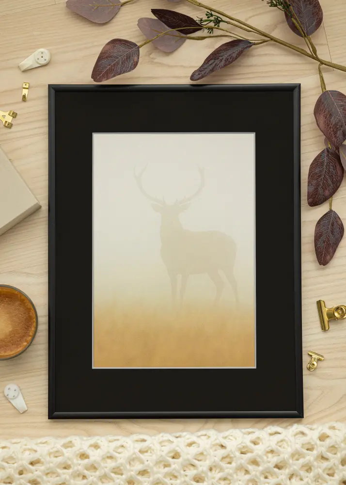Moldura New Lifestyle Preto mate 50x70 cm - Passe-partout Preto 33x56 cm