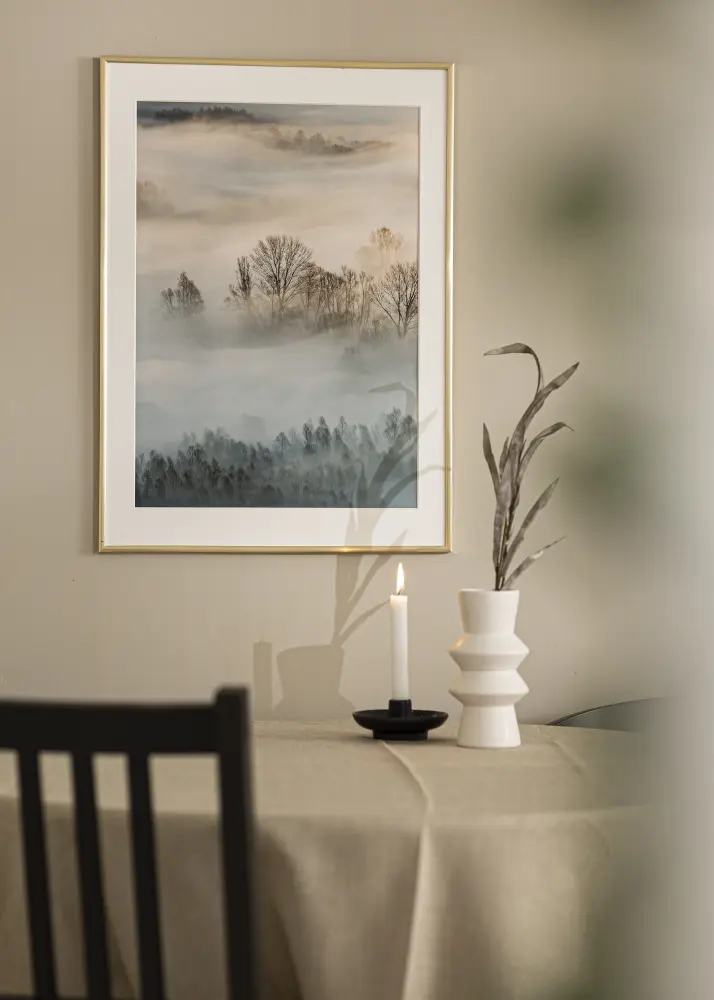 Moldura New Lifestyle Dourado 70x100 cm - Passe-partout Branco 60x90 cm