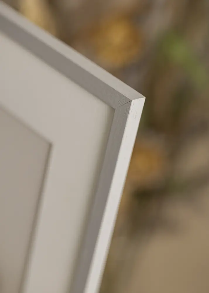 Moldura Edsbyn Grey 42x59,4 cm (A2) - Passe-partout Branco 25x38 cm