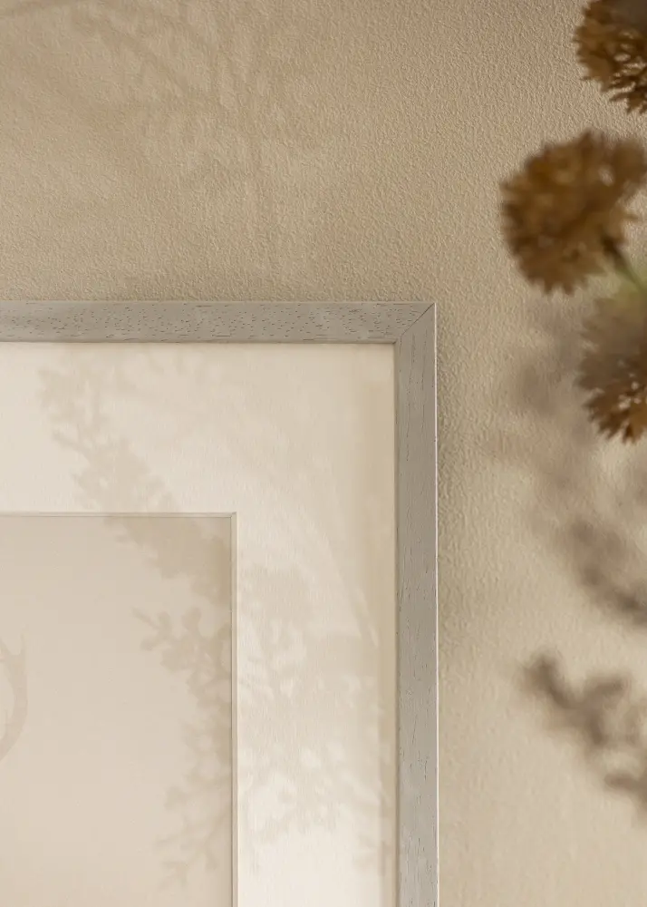 Moldura Edsbyn Grey 42x59,4 cm (A2) - Passe-partout Branco 25x38 cm