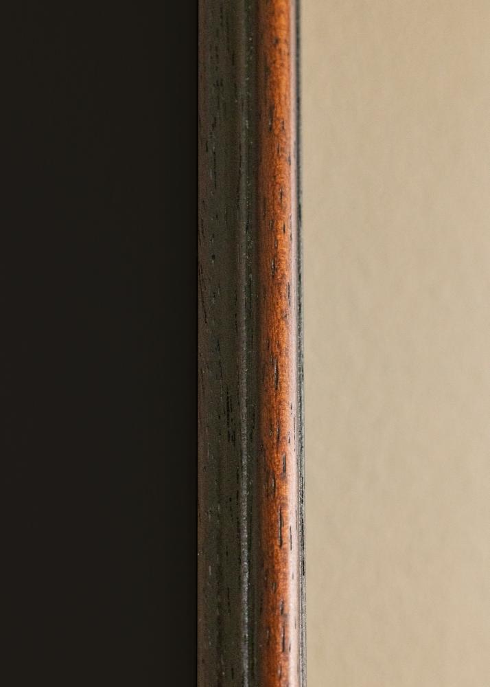 Moldura Horndal Nogueira 24x30 cm - Passe-partout Preto 18x24 cm