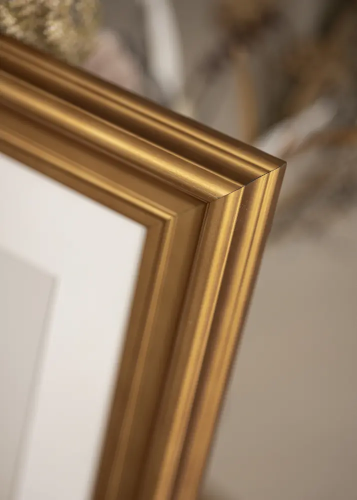 Moldura Mora Premium Dourado 32,9x48,3 cm (A3+)