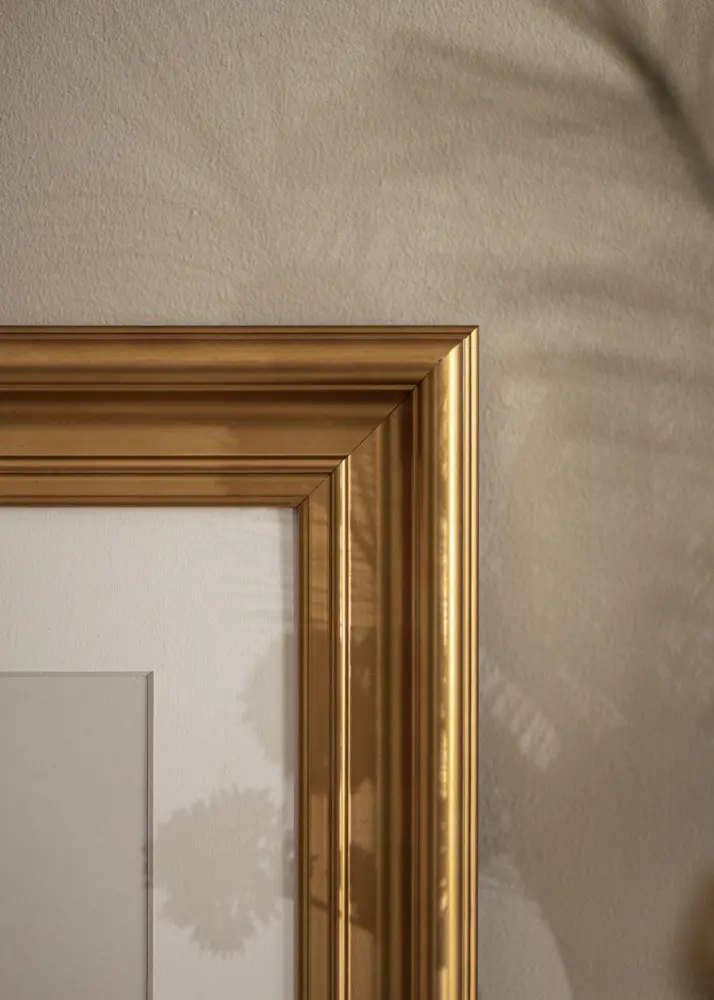 Moldura Mora Premium Dourado 32,9x48,3 cm (A3+)