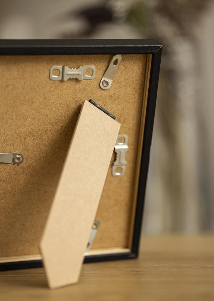 Moldura E-Line Preto 13x18 cm - Passe-partout Branco 7x10 cm