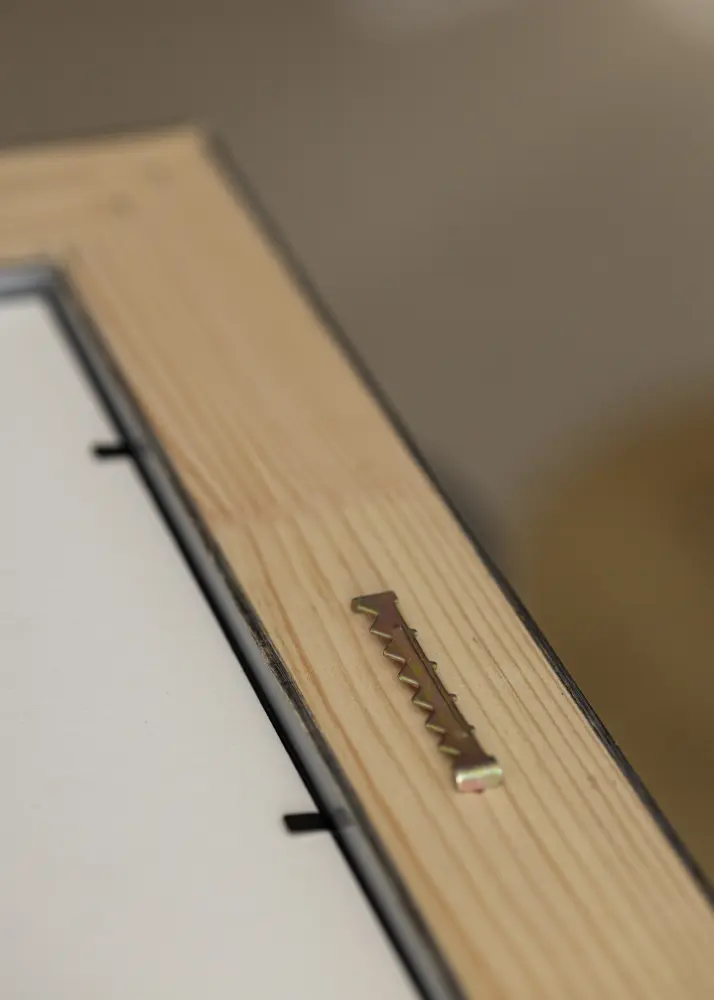 Moldura Mora Premium Dourado 32,9x48,3 cm (A3+)