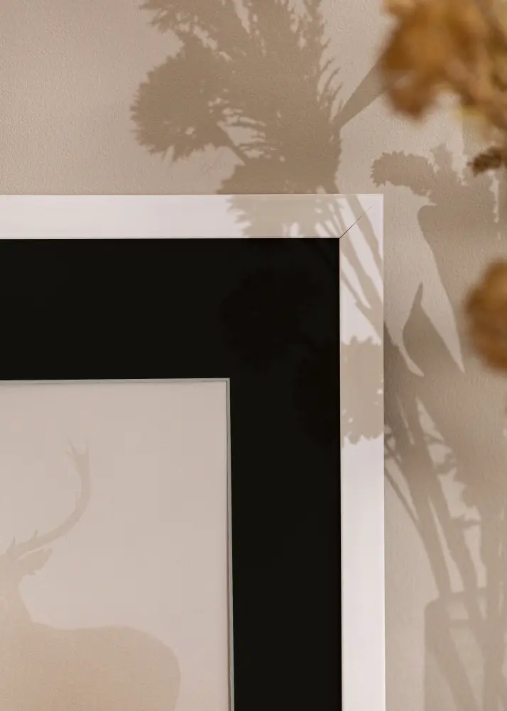Moldura Stilren Branco 40x60 cm - Passe-partout Preto 32,9x48,3 cm (A3+)