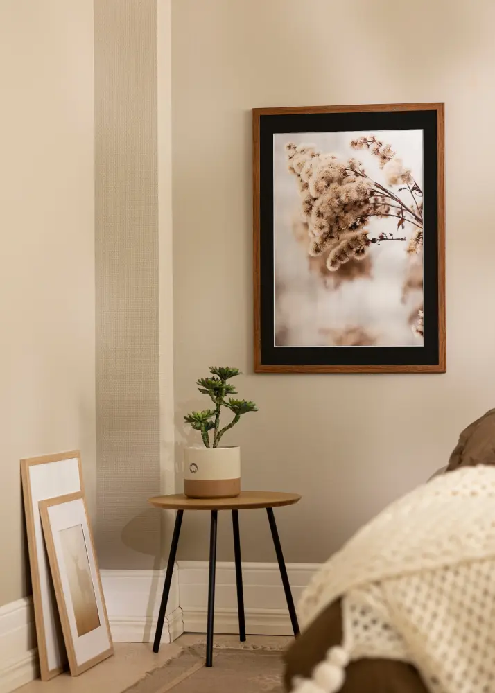 Moldura Stilren Warm Brown 50x70 cm - Passe-partout Preto 42x59,4 cm (A2)