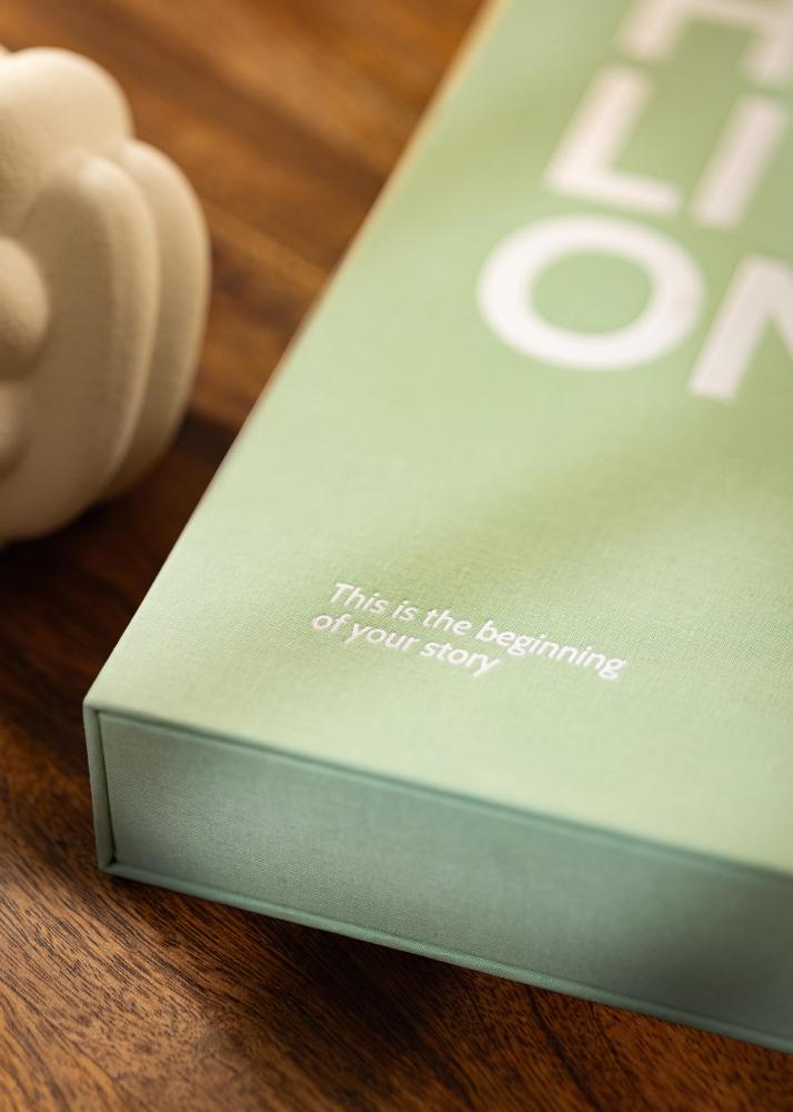 KAILA HI LITTLE ONE Hortelã - Coffee Table Photo Álbum (60 Preto Páginas)