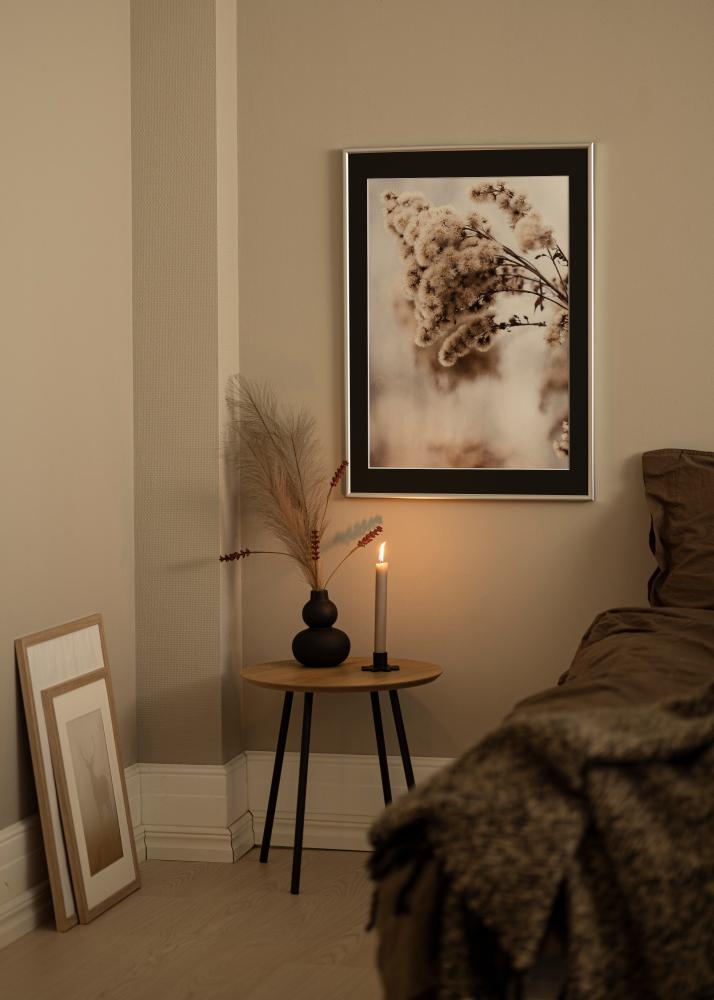 Moldura Victoria Prateado 40x50 cm - Passe-partout Preto 30x40 cm