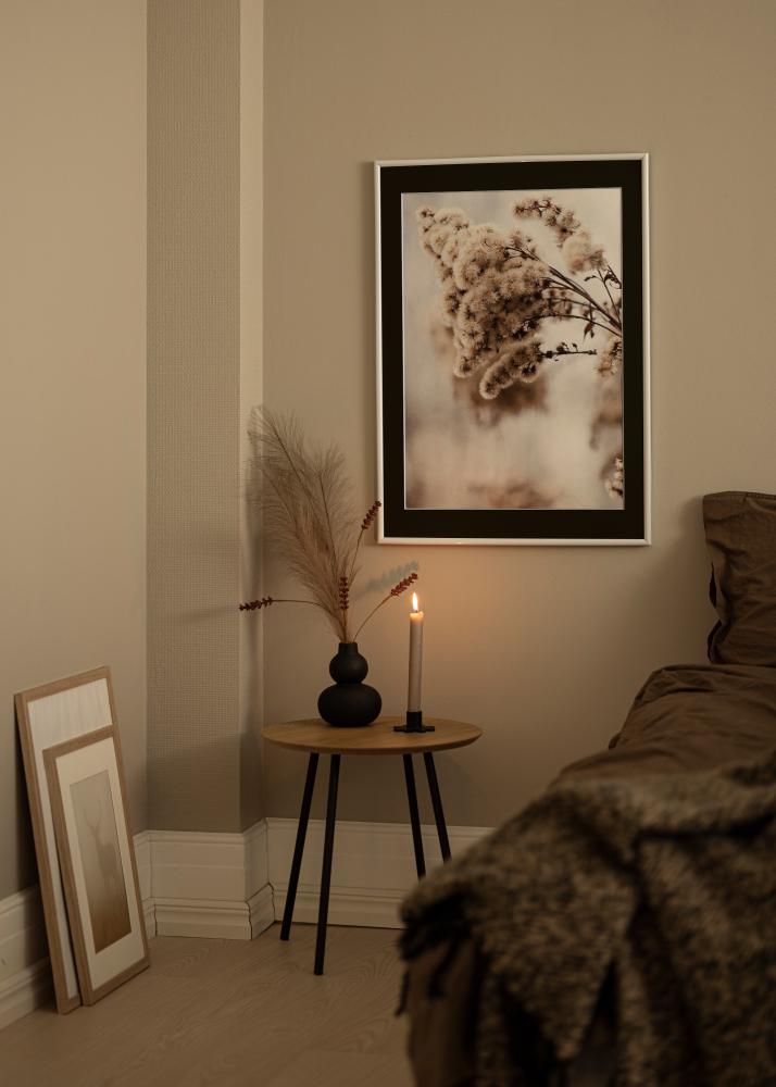 Moldura Victoria Branco 13x18 cm - Passe-partout Preto 9x12 cm