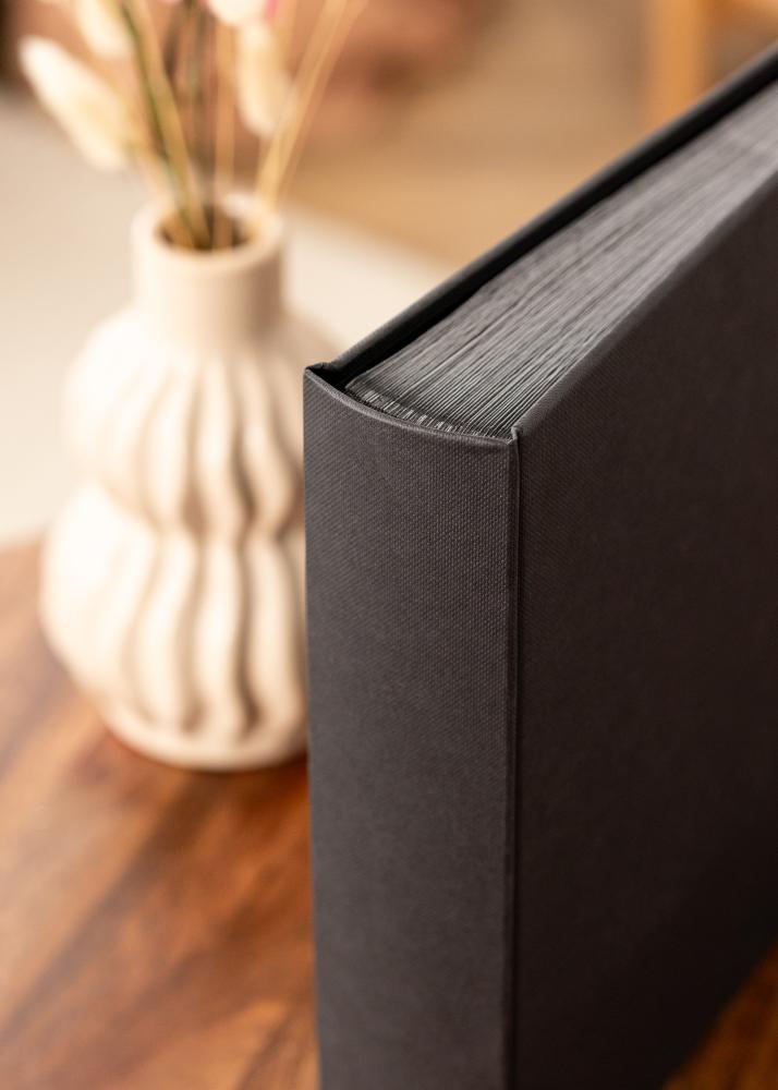 Wiro Álbum Preto - 30x30 cm (100 Páginas pretas / 50 folhas)