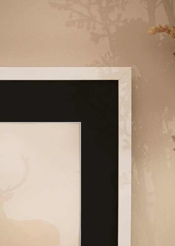 Moldura Trendy Branco 30x40 cm - Passe-partout Preto 21x29,7 cm (A4)