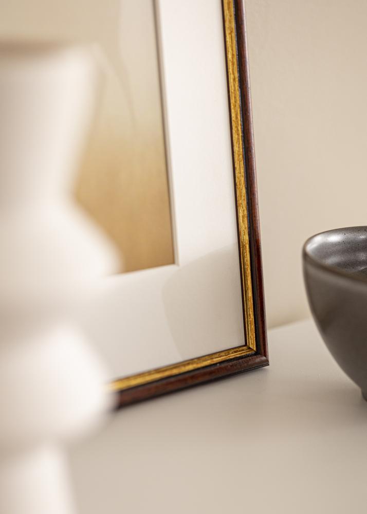 Moldura Horndal Marrom 34x42 cm - passe-partout Branco 26x34 cm