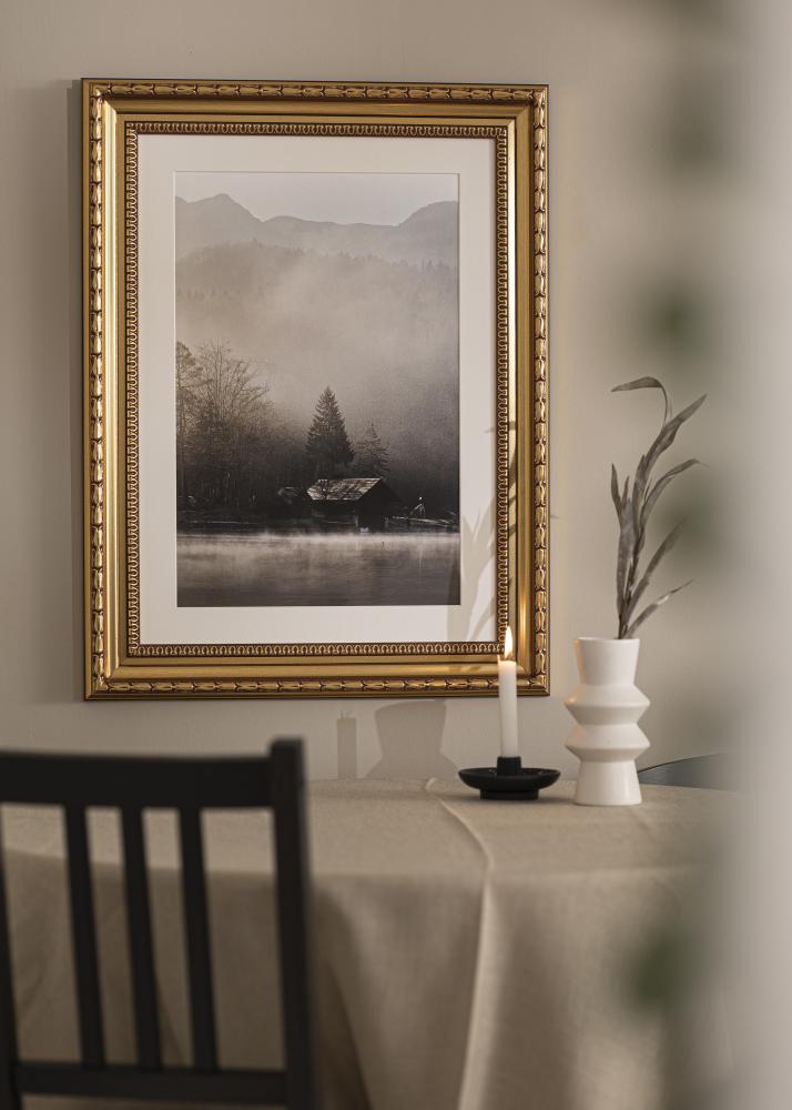 Moldura Birka Premium Dourado 70x70 cm