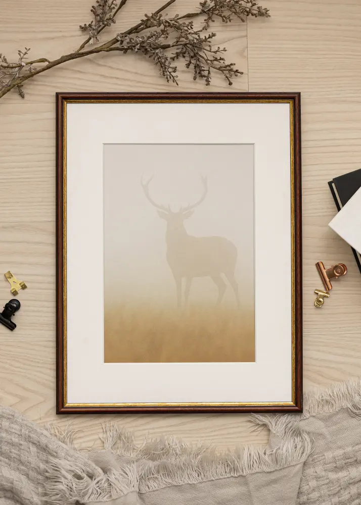 Moldura Horndal Marrom 30x80 cm - passe-partout Branco 20x70 cm