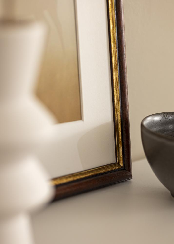 Moldura Siljan Marrom 55x55 cm - passe-partout Branco 42x42 cm