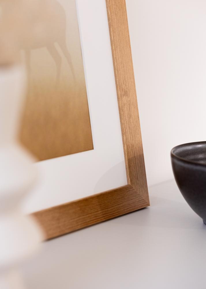 Moldura Sandra Acrílico Carvalho 50x70 cm