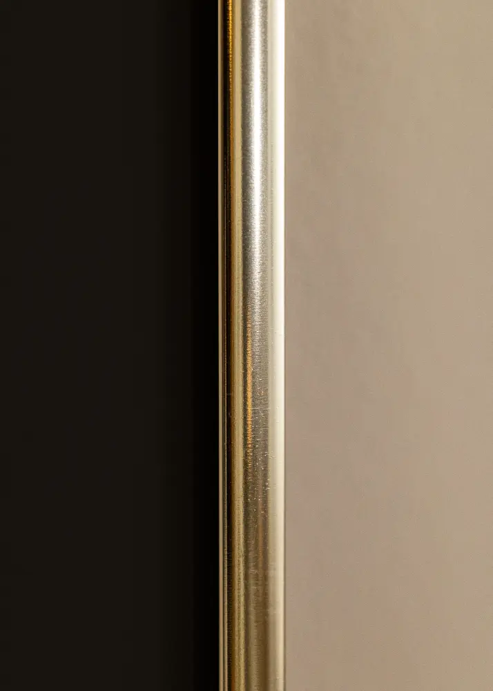 Moldura Alumínio Brilhante Dourado 30x40 cm - Passe-partout Preto 21x30 cm