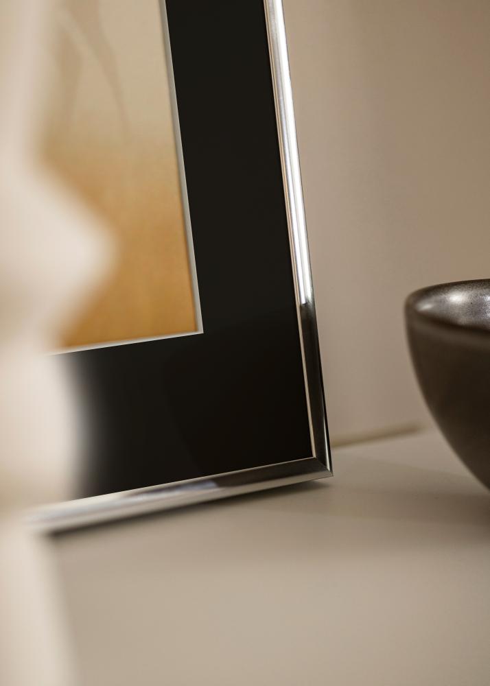 Moldura Alumínio Brilhante Prateado 70x100 cm - Passe-partout Preto 59,4x84 cm