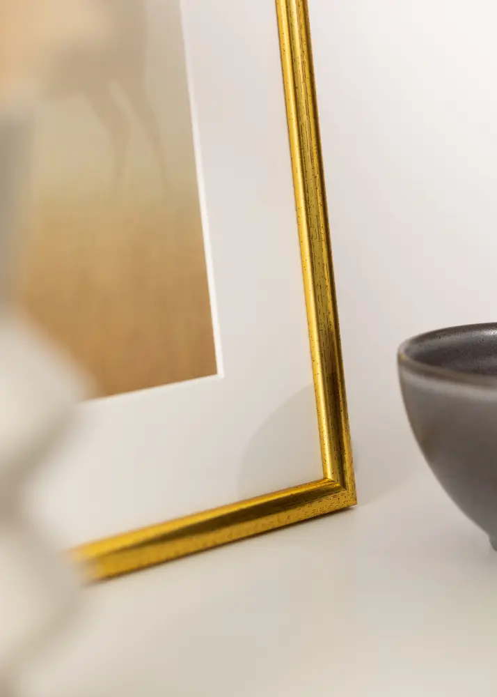 Moldura Newline Dourado 30x40 cm