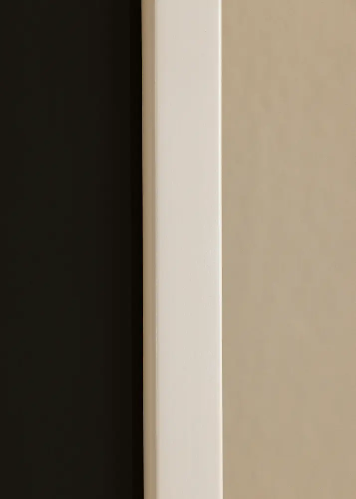 Moldura E-Line Branco 70x100 cm - Passe-partout Preto 59,4x84 cm (A1)