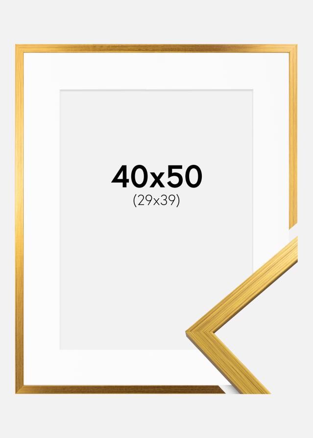 Moldura Edsbyn Dourado 40x50 cm - Passe-partout Branco 30x40 cm