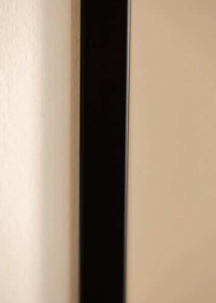 Moldura Oslo Preto - Tamanho personalizável
