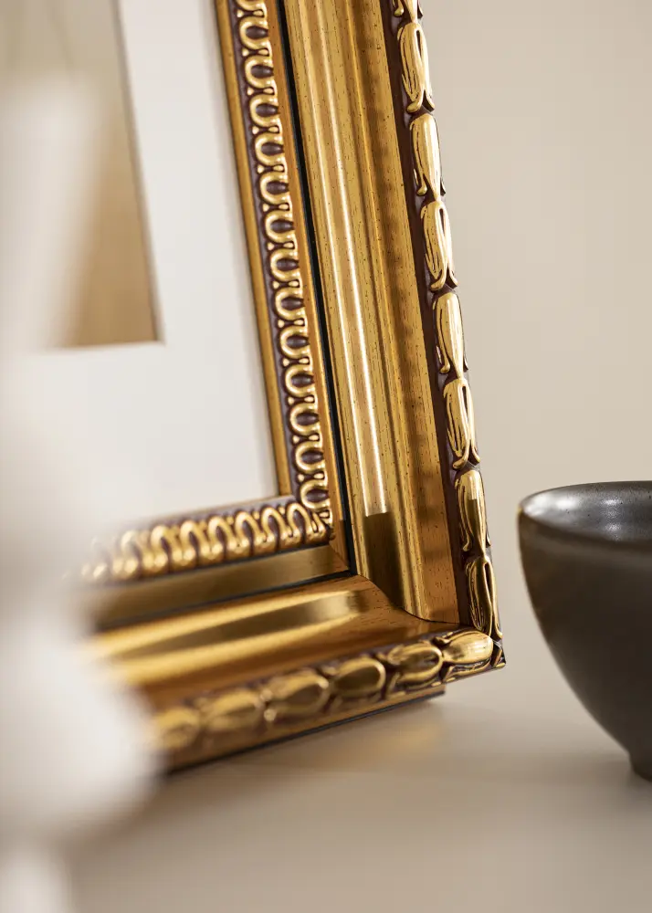 Moldura Birka Premium Dourado 21x29,7 cm (A4)