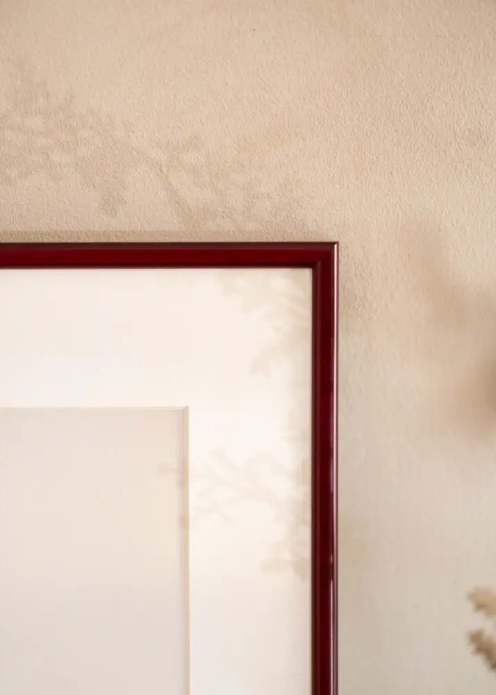 Moldura Karlholm Vermelho-rubi - Tamanho personalizável