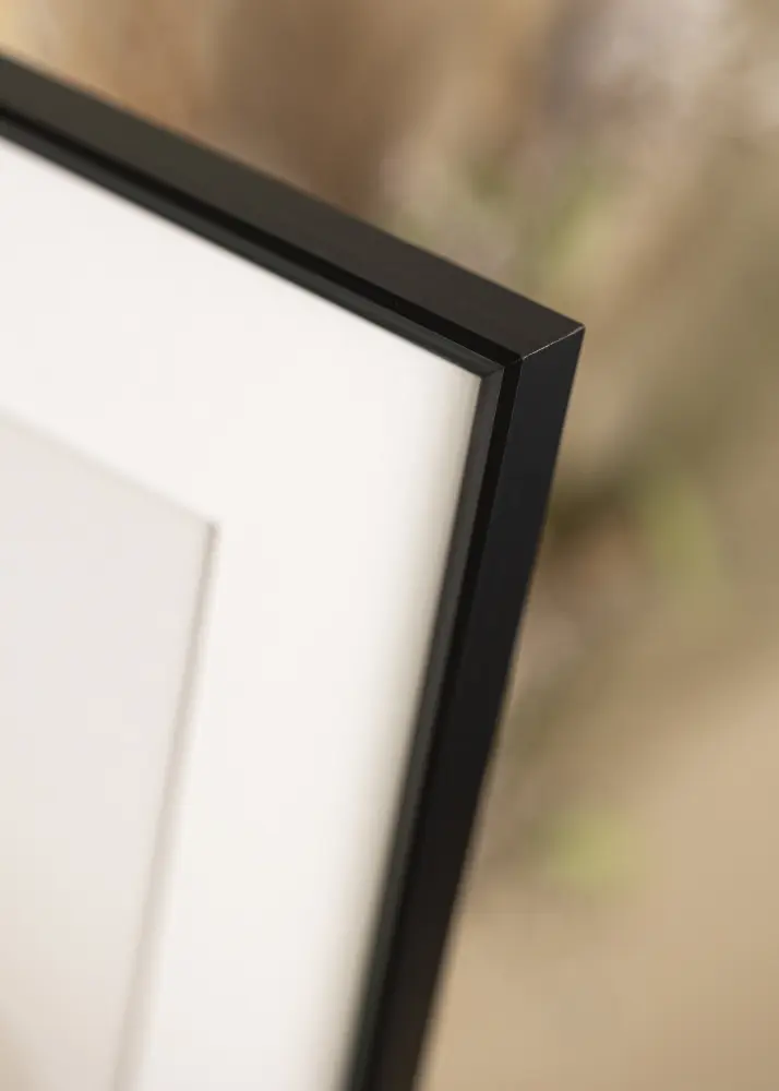 Moldura Desire Preto 40x50 cm - Passe-partout Branco 28x35 cm