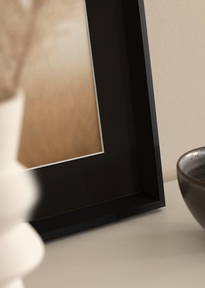 Moldura Globe Preto 24x30 cm - Passe-partout Preto 7x9 inches