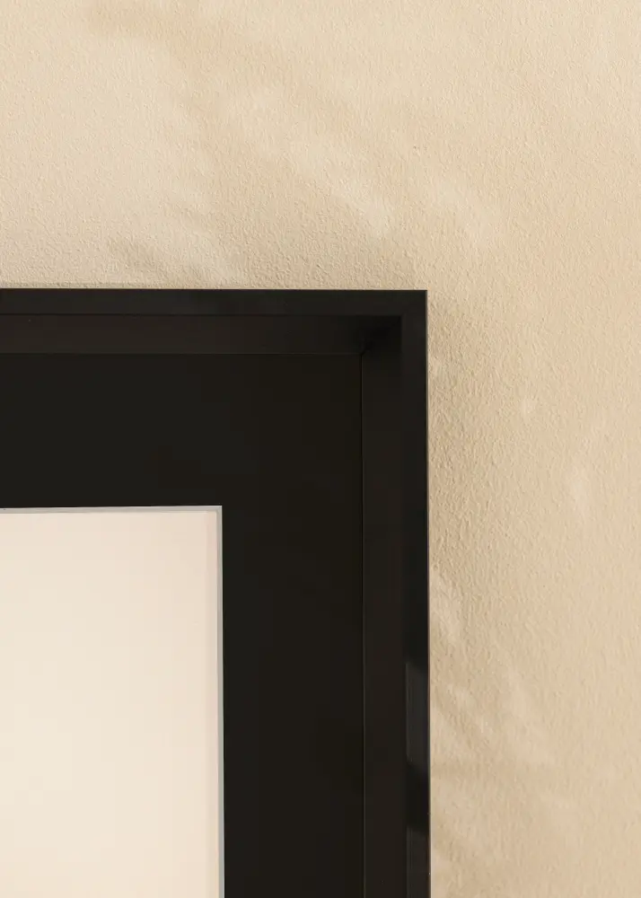 Moldura Globe Preto 20x30 cm - Passe-partout Preto 15x22 cm