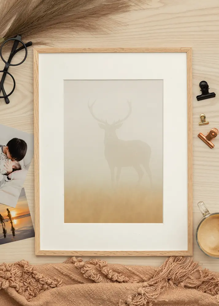 Moldura Carvalho Fino 30x40 cm - Passe-partout Branco 21x29,7 cm (A4)