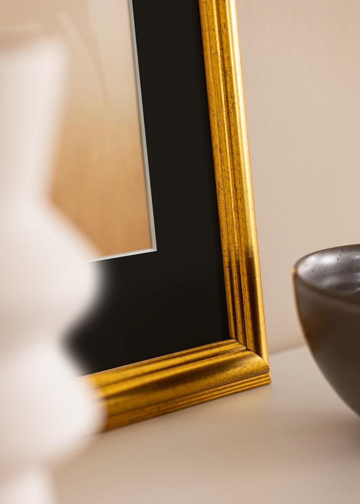 Moldura Västkusten Dourado 50x60 cm - Passe-partout Preto 15x20 inches